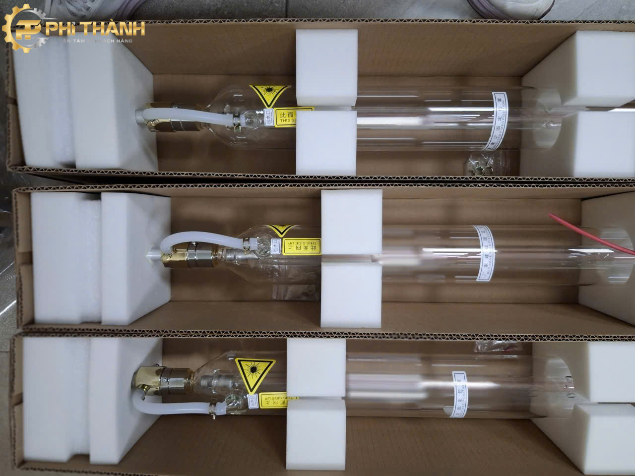 Bóng đèn laser CO2