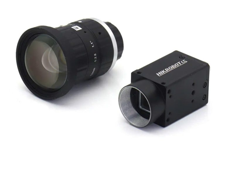 camera-768x592
