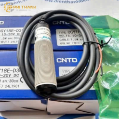 Cảm Biến Quang CNTD CGY18E-D30NA là cảm biến quang khuếch tán dạng trụ M18, khoảng cách phát hiện lên đến 30cm, sử dụng nguồn 10-30VDC với ngõ ra NPN NO. Sản phẩm có thiết kế đạt chuẩn IP65, chống bụi và chống nước hiệu quả, hoạt động ổn định trong môi trường công nghiệp. Với độ nhạy cao, khả năng chống nhiễu tốt và lắp đặt dễ dàng, CNTD CGY18E-D30NA là lựa chọn lý tưởng cho các hệ thống băng tải, máy đóng gói, dây chuyền sản xuất và tự động hóa công nghiệp.