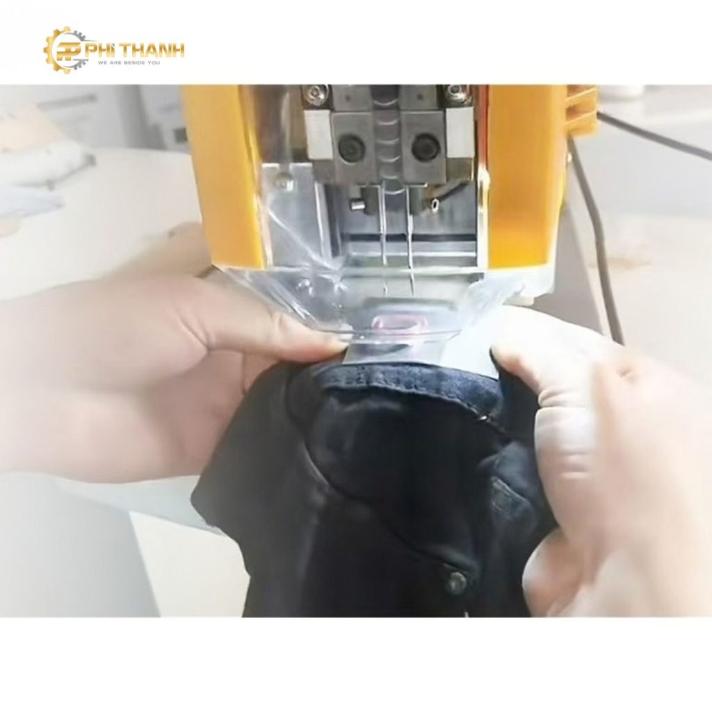 Máy Đóng Ghim Nhựa DN-120012