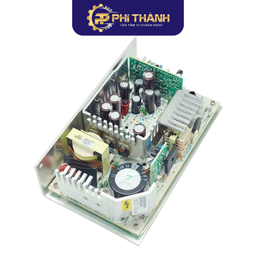 Bộ cung cấp điện AC-DC 110W 4 đầu ra mã 708500243 / 84941000 là linh kiện chuyên dụng dành cho máy cắt Gerber Cutter XLC7000 Z7, giúp hệ thống vận hành ổn định, chính xác và bền bỉ trong môi trường sản xuất công nghiệp. Sản phẩm được thiết kế theo tiêu chuẩn chất lượng cao với khả năng chuyển đổi nguồn điện ổn định, hỗ trợ tối ưu hiệu suất hoạt động của máy cắt tự động. Với độ tương thích hoàn hảo, dễ dàng lắp đặt và tuổi thọ lâu dài, bộ nguồn 708500243 là lựa chọn lý tưởng cho các nhà máy may mặc, xưởng cắt vải và doanh nghiệp sử dụng hệ thống Gerber. Sản phẩm được đóng gói tiêu chuẩn quốc tế, hỗ trợ giao hàng nhanh và đảm bảo chất lượng chính hãng.