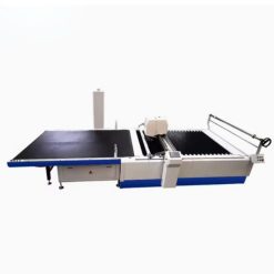 Máy cắt CNC tự động dành cho ngành thiết kế và sản xuất bọc ghế là giải pháp hiện đại giúp gia công chính xác các vật liệu như da, simili, vải nỉ, vải bố và mút xốp. Với công nghệ điều khiển CNC tiên tiến, máy có khả năng cắt theo bản vẽ thiết kế với độ chính xác cao, tối ưu nguyên vật liệu và nâng cao năng suất sản xuất. Hệ thống bàn hút chân không kết hợp đầu dao cắt kỹ thuật số giúp xử lý nhanh các chi tiết phức tạp, đáp ứng hiệu quả nhu cầu sản xuất sofa, ghế văn phòng, ghế ô tô và các sản phẩm nội thất bọc nệm theo yêu cầu. Máy cắt CNC bọc ghế là lựa chọn lý tưởng cho các doanh nghiệp muốn tự động hóa quy trình sản xuất, giảm chi phí nhân công và nâng cao chất lượng thành phẩm.