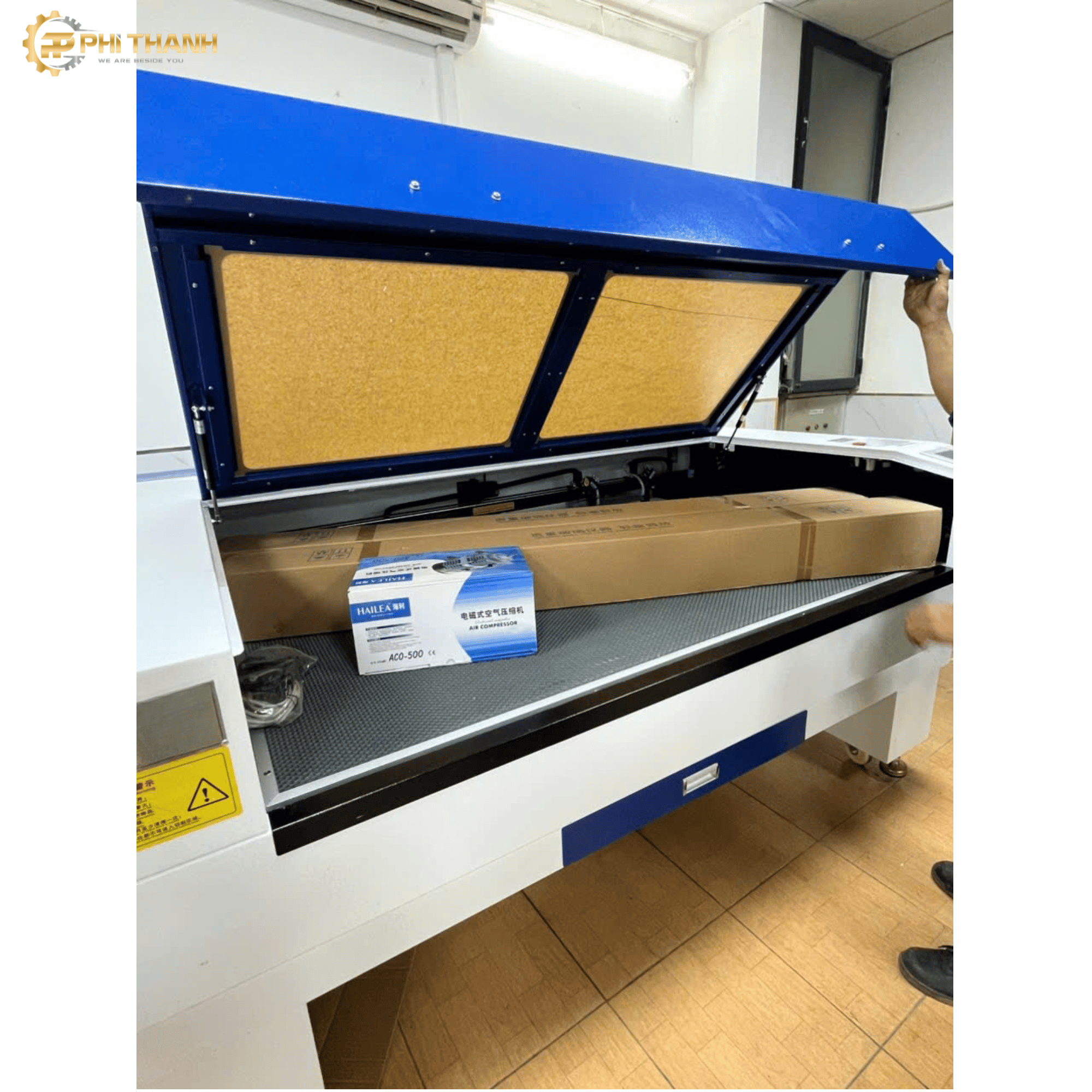 2 máy laser co2